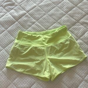 Lululemon 4” shorts! Size 6 EUC!